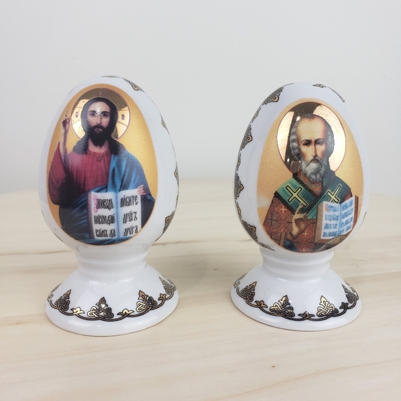 Korosten Porcelain Easter Egg Jesus Christ St. Nicholas Ukraine White & Gold - Picture 2 of 10